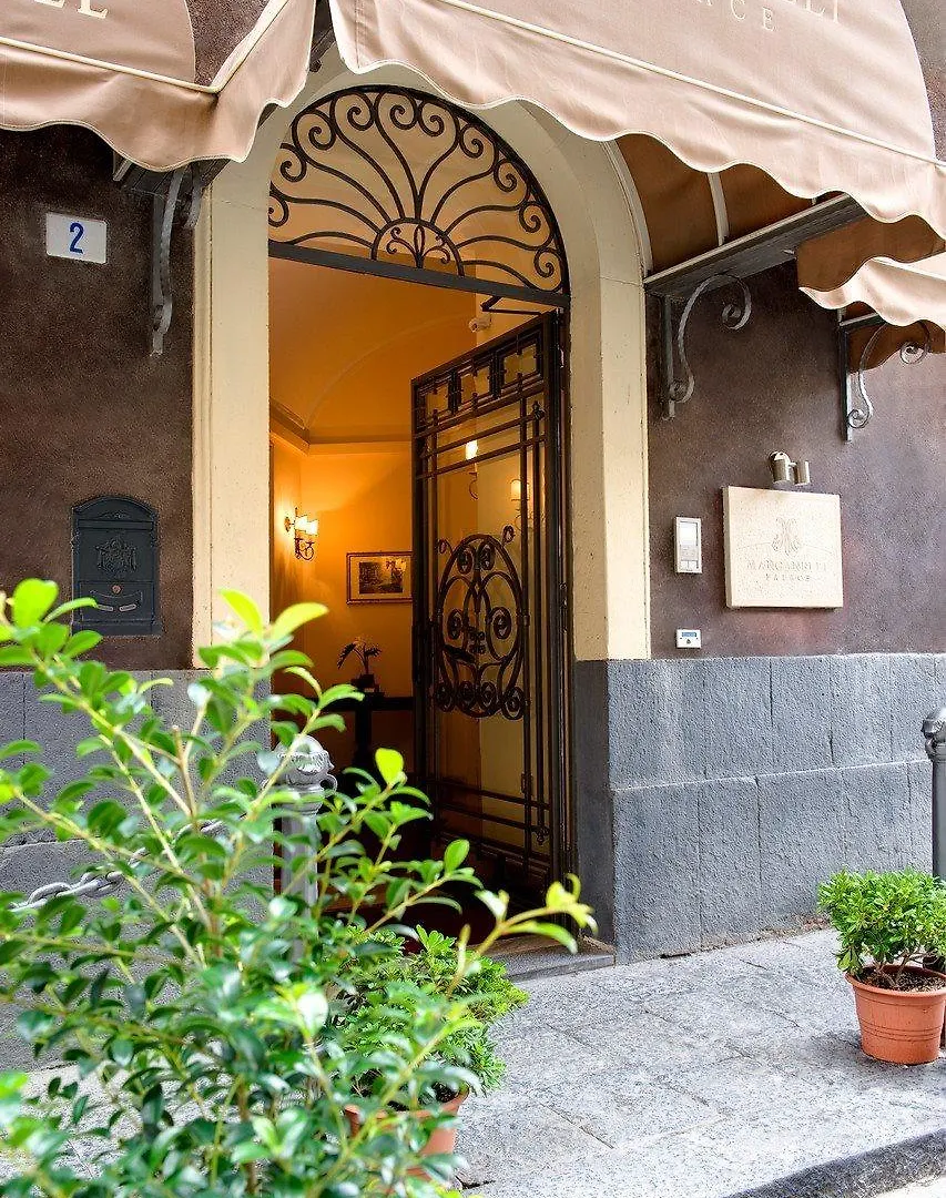 Hotel Manganelli Palace location